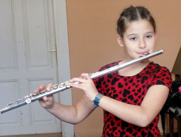 Флаутисткиња Јана Илић: Нико млађи у Карнеги холу!